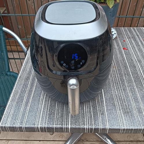Henry de xl airfryer wilt een nieuw huisje, Witgoed en Apparatuur, Airfryers, Zo goed als nieuw, Airfryer XL, 750 t/m 999 gram
