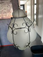 Mooie hanglamp melkglas met ijzer, Huis en Inrichting, Lampen | Hanglampen, Ophalen, Zo goed als nieuw, Minder dan 50 cm