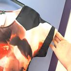 Dept shirt zwart / wit/ beige/ rode print XS 39254 gratis vz, ., Zwart, Ophalen of Verzenden, Zo goed als nieuw