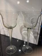 2 mooie glazen windlichten theelichthouder op voet 32cm hoog, Huis en Inrichting, Ophalen of Verzenden, Zo goed als nieuw, Overige materialen