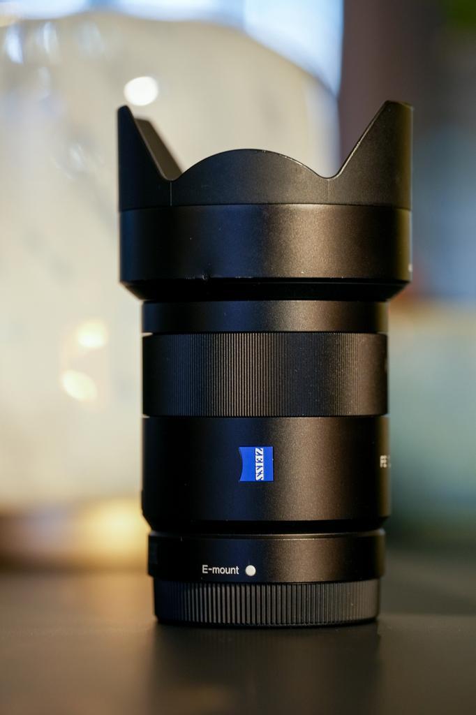 Sony E mount Zeiss 55mm 1.8 lens voor FE of E-mount, Audio, Tv en Foto, Fotografie | Lenzen en Objectieven, Zo goed als nieuw