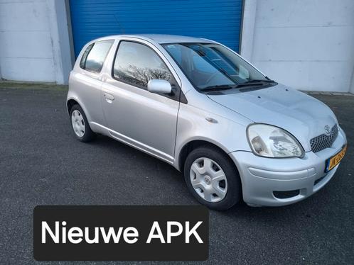 Toyota Yaris 1.0 16v Vvti 3DR Linea SOL 2005 Grijs NieuweAPK, Auto's, Toyota, Particulier, Yaris, ABS, Airbags, Airconditioning