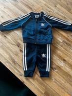 Adidas traingspakje, Adidas, Jongetje of Meisje, Ophalen of Verzenden, Zo goed als nieuw