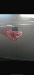 prada parfum dames, Sieraden, Tassen en Uiterlijk, Uiterlijk | Parfum, Ophalen of Verzenden, Zo goed als nieuw