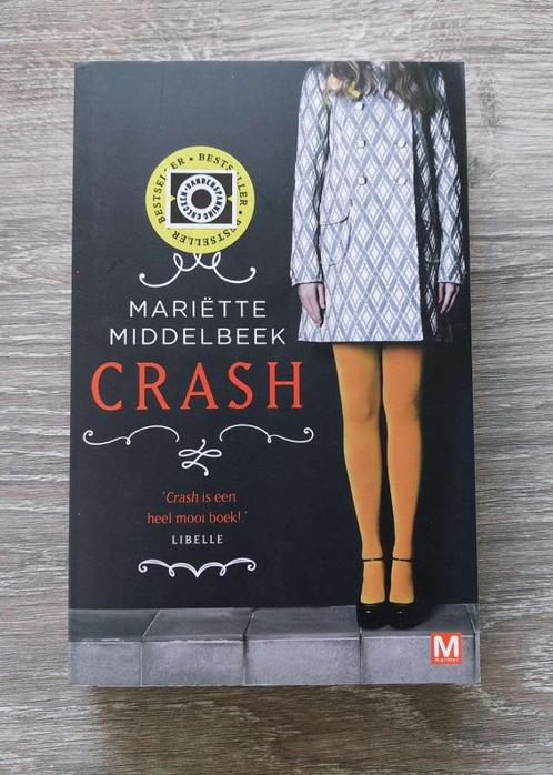 Mariëtte Middelbeek - Crash - 2019 (= Linda van Rijn), Boeken, Romans, Zo goed als nieuw, Ophalen of Verzenden
