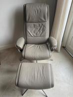 Stressless Paris fauteuil met voetenbank, hoge rugleuning, Huis en Inrichting, Fauteuils, Ophalen, Zo goed als nieuw, 50 tot 75 cm