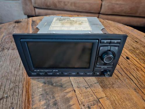 Audi RNS-E Audi Navigation Plus Radio, Auto diversen, Autoradio's, Gebruikt, Ophalen of Verzenden