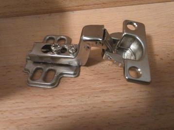 IKEA Scharnieren - 10 stuks - 25mm gaten beschikbaar voor biedingen