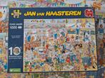 Jan van Haasteren puzzel 1000 JvH Studio 10 jaar, Ophalen of Verzenden, 500 t/m 1500 stukjes, Zo goed als nieuw, Legpuzzel