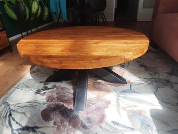 salontafel beschikbaar voor biedingen