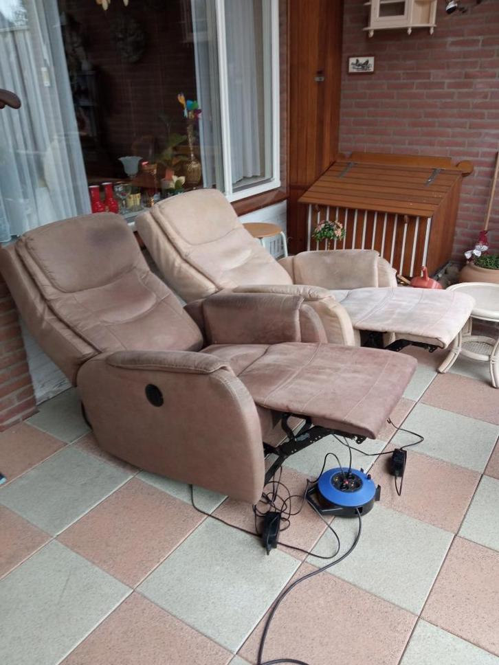 2 x relaxfauteuil, Huis en Inrichting, Fauteuils, Gebruikt, Stof, 50 tot 75 cm, 75 tot 100 cm, Ophalen