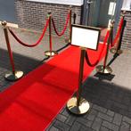 Te koop: Rode loper met 6 afzetpaaltjes, Ophalen, Zo goed als nieuw, Overige