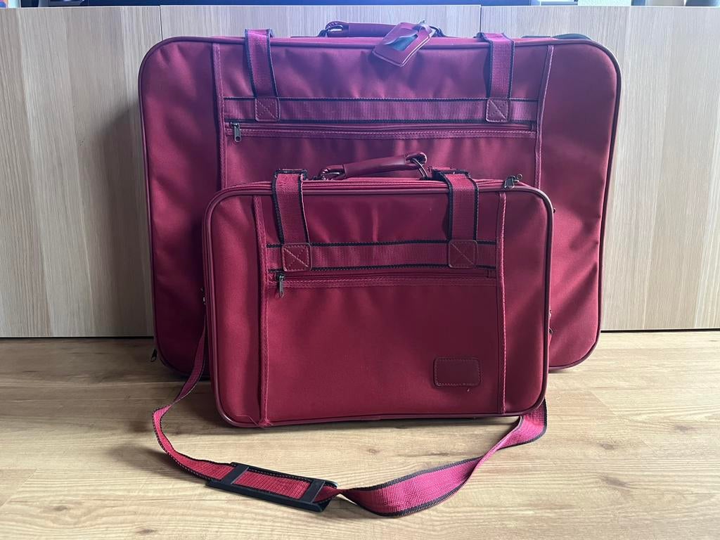 2 delig koffer set + handbagage, Sieraden, Tassen en Uiterlijk, Koffers, Overige materialen, Gebruikt, 45 tot 55 cm, Wieltjes