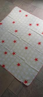 Tommy Hilfiger vierkante sjaal 100 x 100 cm met sterren., Kleding | Dames, Mutsen, Sjaals en Handschoenen, Tommy Hilfiger, Ophalen of Verzenden