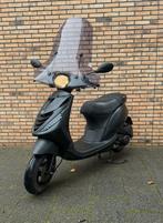 Zip 80cc, Fietsen en Brommers, Scooters | Piaggio, Ophalen of Verzenden, Zo goed als nieuw, Benzine, Zip