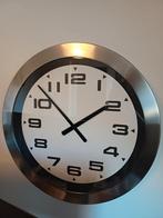 Klok diameter 61cm, Ophalen, Gebruikt, Analoog, Wandklok