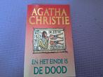 Agatha Christie - En het einde is de dood, Boeken, Ophalen of Verzenden, Zo goed als nieuw, Agatha Christie, Nederland