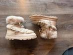 Zara Snowboots Maat 33 - Kort Gedragen, Ophalen of Verzenden, Zo goed als nieuw, Meisje, Laarzen