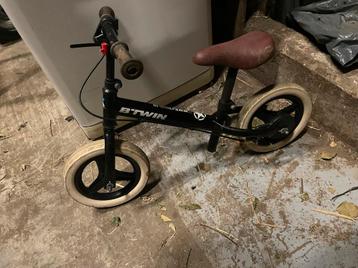 B'Twin Loopfiets - Kleine Wielmaat beschikbaar voor biedingen