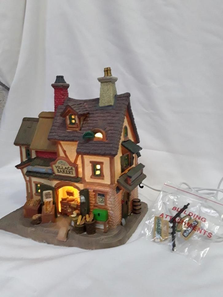 Lemax 15219 michelle's village bakery jaar 2011., Diversen, Kerst, Zo goed als nieuw, Ophalen of Verzenden