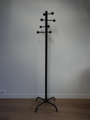Vintage staande Italiaanse design kapstok Sputnik stijl beschikbaar voor biedingen