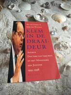 Ger van Westing & Ad van Liempt - Klem in de draaideur, G. van Westing; Ad van Liempt, Maatschappij en Samenleving, Ophalen of Verzenden