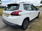 Peugeot 2008 1.2 PureTech Active keurig ond. met navi en par, Voorwielaandrijving, Stof, Gebruikt, 1199 cc