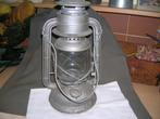 Fuerhand nr 260 stormlantaarn stormlamp onderzijde schade, Ophalen of Verzenden