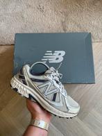 New balance 410 silver grey 39.5, Ophalen of Verzenden, Zo goed als nieuw, Grijs, Sneakers of Gympen