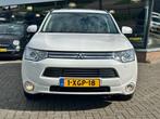 Mitsubishi Outlander 2.0 PHEV Instyle+, Auto's, Zwart, 4 cilinders, Wit, Vierwielaandrijving
