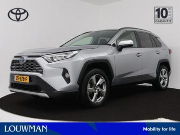 Toyota RAV4 2.5 Hybrid AWD First Edition | Navigatie | Trekh beschikbaar voor biedingen
