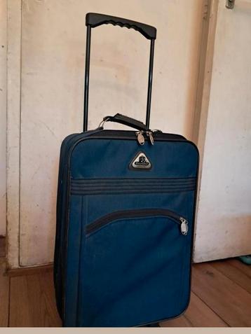 Te koop!Hannibal merk reistas/handtas met 2stevige wielen beschikbaar voor biedingen