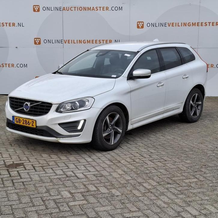 Personenauto Volvo, XC60 2.4 bouwjaar 2015, Auto's, Volvo, Bedrijf, XC60, 4x4, ABS, Achteruitrijcamera, Airbags, Airconditioning