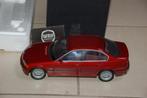BMW 3 SERIES SEDAN E46 330 D.RED UT models dealer ed WRH, Hobby en Vrije tijd, Modelauto's | 1:18, Verzenden, Zo goed als nieuw