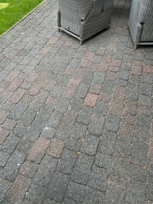 Dit weekend gratis terras tegels / klinkers, Tuin en Terras, Tegels en Klinkers, Gebruikt, Klinkers, Beton, Ophalen