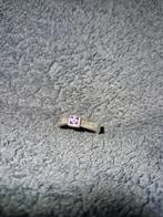 Zilveren ring met paarse steen, Sieraden, Tassen en Uiterlijk, Ringen, 18 tot 19, Paars, Ophalen of Verzenden, Zo goed als nieuw