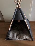 Trixie wigwam tipi 50*50cm, Dieren en Toebehoren, Hondenmanden, Ophalen, Zo goed als nieuw