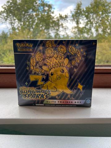 Surging Sparks Elite Trainer Box (ETB) - Nette Seal! beschikbaar voor biedingen