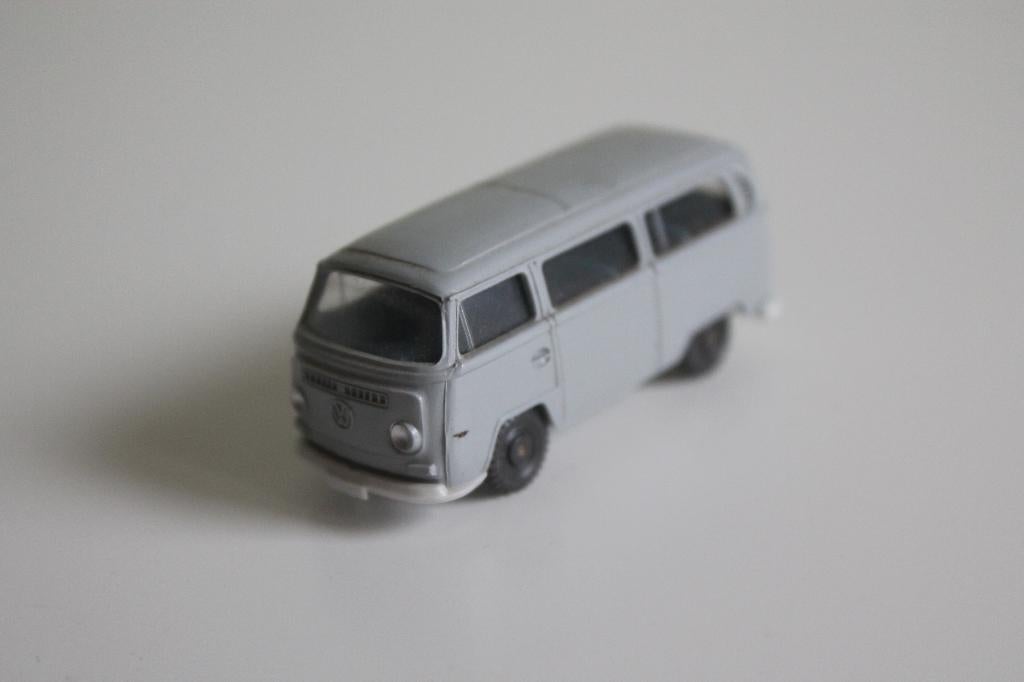Oude zilvergrijze Wiking VW T2 Kombi, Hobby en Vrije tijd, Modelauto's | 1:87, Zo goed als nieuw, Auto, Wiking, Ophalen of Verzenden