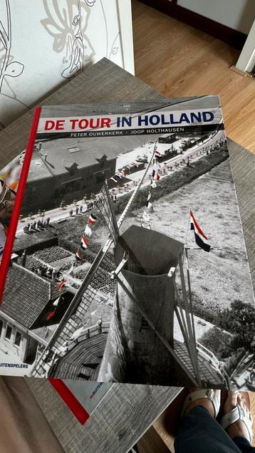 De Tour in Holland - Sportboek (2 delen) beschikbaar voor biedingen