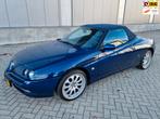 Alfa Romeo Spider 2.0-16V T.Spark L, Auto's, Alfa Romeo, Voorwielaandrijving, Gebruikt, Zwart, Spider