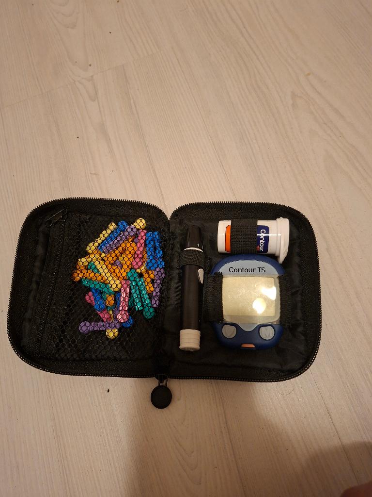 bloedsuiker meter contour diabetes, Ophalen, Zo goed als nieuw, Overige typen