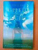 Betty J. Eadie - Geleid door het licht hardcover NIEUW VASTE, Boeken, Ophalen of Verzenden, Nieuw, Achtergrond en Informatie