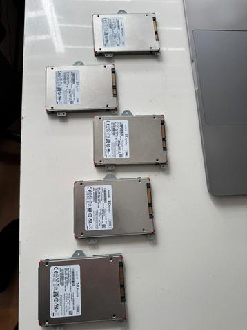 5 x SK hynic SSD 128GB € 35,00 beschikbaar voor biedingen