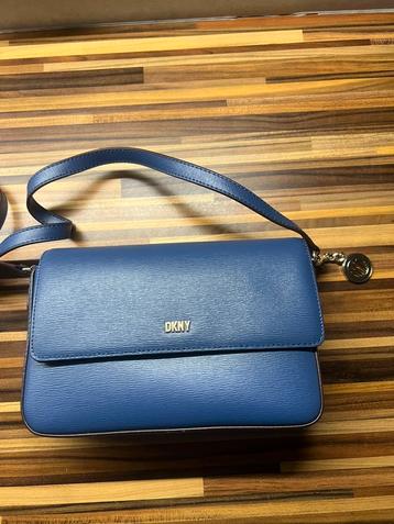 Dkny tas blauw beschikbaar voor biedingen