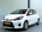 Toyota Yaris 1.5 Full Hybrid Aspiration Trekhaak|Camera, Auto's, Toyota, Euro 5, Gebruikt, Zwart, 4 cilinders