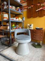 Vintage jaren 70 grijze space age kuip stoeltje/ fauteuil, Huis en Inrichting, Fauteuils, Ophalen, Minder dan 50 cm, Minder dan 75 cm