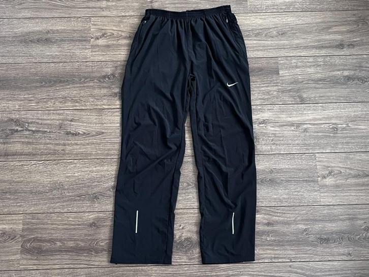 Nike Dri-Fit hardloopbroek buiten zwart maat L zeer netjes, Kleding | Heren, Sportkleding, Zo goed als nieuw, Hardlopen of Fietsen