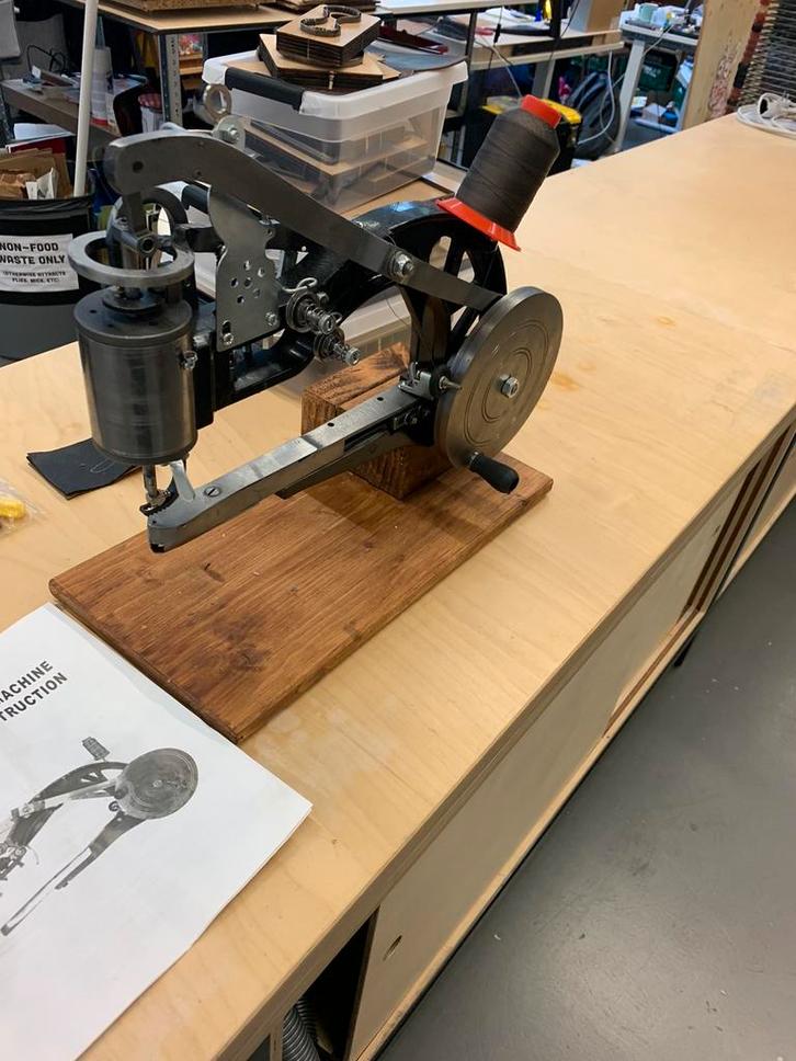 Naaimachine handdraai, Doe-het-zelf en Verbouw, Draaibanken, Zo goed als nieuw, Metaaldraaibank, Ophalen