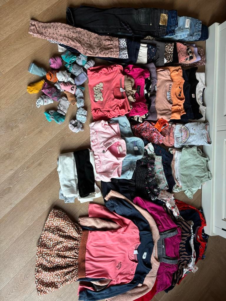 Meisjeskleding maat 86-92 - Leuke merkkleding set!, Ophalen, Zo goed als nieuw, Meisje